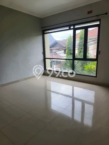 Jarang Ada! Rumah Kontrakan 4 Kamar Nyaman Siap Huni Bintaro Jarang Ada! Rumah Kontrakan 4 Kamar Nyaman Siap Huni Bintaro