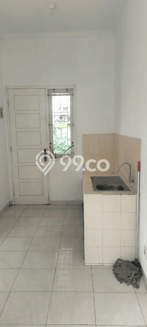 For Sale Rumah 2 Kamar Lokasi Strategis Nyaman dan Strategis di Rungkut For Sale Rumah 2 Kamar Lokasi Strategis Nyaman dan Strategis di Rungkut