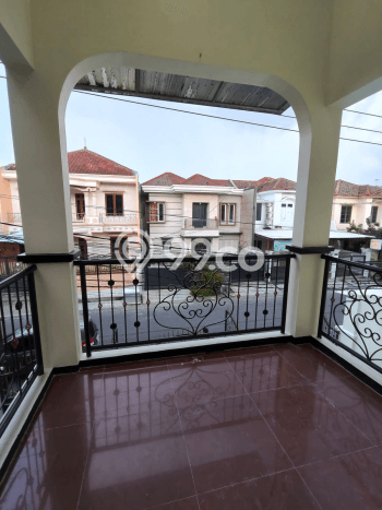Dijual Hunian Mewah dengan Fasilitas Sekitar Komplit di Mulyorejo, Surabaya Dijual Hunian Mewah dengan Fasilitas Sekitar Komplit di Mulyorejo, Surabaya