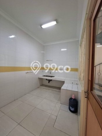 Dijual Rumah Mewah Elegan Dengan View Eksklusif di Kutisari, Surabaya Dijual Rumah Mewah Elegan Dengan View Eksklusif di Kutisari, Surabaya