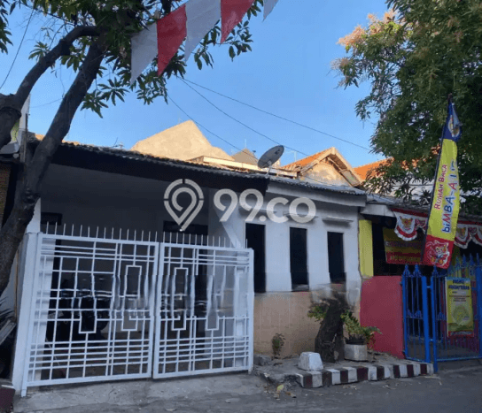 Jual Rumah Strategis Bagus Punya 2 KT di Rungkut Surabaya SHM Jual Rumah Strategis Bagus Punya 2 KT di Rungkut Surabaya SHM