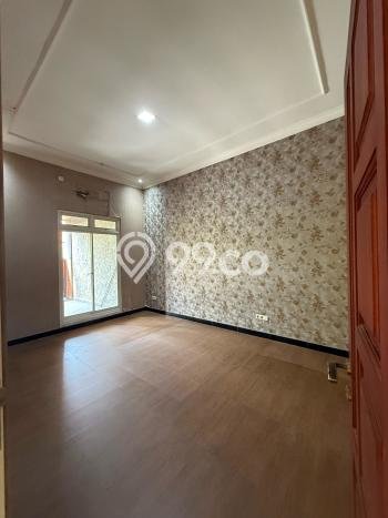 Hunian Cantik Minimalis Lb 200m2 di Tenggilis Mejoyo, Surabaya Hunian Cantik Minimalis Lb 200m2 di Tenggilis Mejoyo, Surabaya