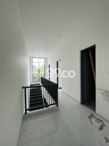 Rumah Modern 4 KT di Jemursari Surabaya Unfurnished Rumah Modern 4 KT di Jemursari Surabaya Unfurnished