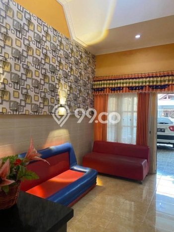 Dijual Rumah 5 Kamar Lokasi Strategis Bagus dan Strategis di Rungkut Dijual Rumah 5 Kamar Lokasi Strategis Bagus dan Strategis di Rungkut