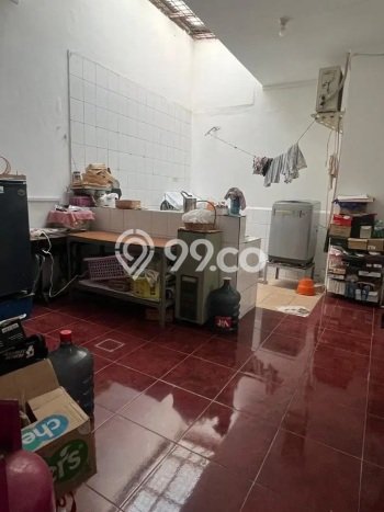 Hunian Cantik Modern Lb 122m2 di Rungkut, Surabaya Hunian Cantik Modern Lb 122m2 di Rungkut, Surabaya