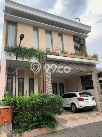 Dijual Rumah Luas Megah Dengan View Eksklusif di Ketintang, Surabaya Dijual Rumah Luas Megah Dengan View Eksklusif di Ketintang, Surabaya