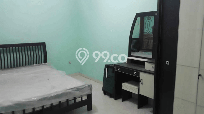 For Sale Rumah 3 Kamar Lokasi Ideal Bagus dan Strategis di Rungkut For Sale Rumah 3 Kamar Lokasi Ideal Bagus dan Strategis di Rungkut