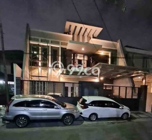 Jual Rumah Luas Megah Dengan View Eksklusif di kertajaya, Surabaya Jual Rumah Luas Megah Dengan View Eksklusif di kertajaya, Surabaya