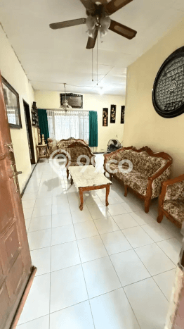 Rumah Luas Asri 4 KT Siap Pakai di Pondok Tjandra Sidoarjo Rumah Luas Asri 4 KT Siap Pakai di Pondok Tjandra Sidoarjo
