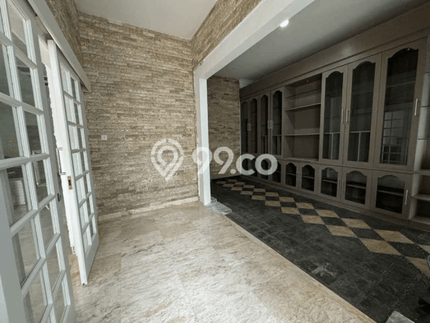 Ready to Use! Premium House LT 216m2 Desain Modern di Pakuwon City Ready to Use! Premium House LT 216m2 Desain Modern di Pakuwon City