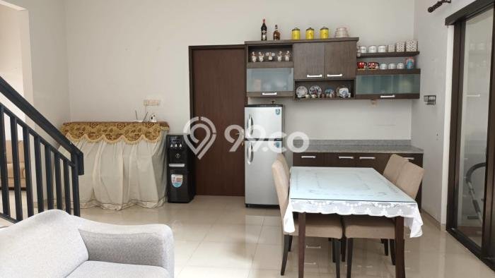 Dijual Rumah 3 Kamar Lokasi Strategis Bagus dan Strategis di Tenggilis Mejoyo Dijual Rumah 3 Kamar Lokasi Strategis Bagus dan Strategis di Tenggilis Mejoyo