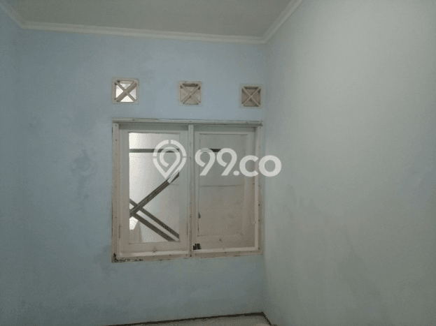 For Sale Rumah 2 Kamar Lokasi Strategis Bagus dan Strategis di Rungkut For Sale Rumah 2 Kamar Lokasi Strategis Bagus dan Strategis di Rungkut