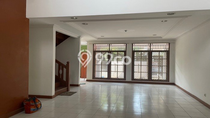 Jual Rumah Luas Elegan Dengan View Eksklusif di Bintaro, Tangerang Selatan Jual Rumah Luas Elegan Dengan View Eksklusif di Bintaro, Tangerang Selatan