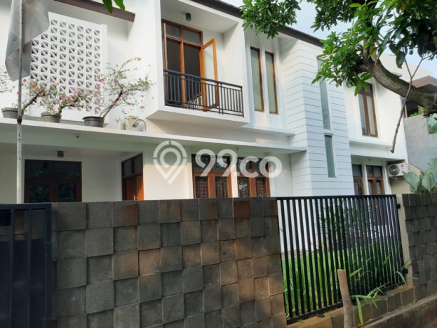 Hunian Super Elit dengan Akses Paling Strategis di Bintaro, Tangerang Selatan Hunian Super Elit dengan Akses Paling Strategis di Bintaro, Tangerang Selatan