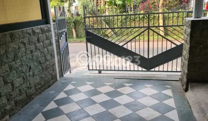 LIMITED UNIT! Rumah di Bintaro, 4 KT, Luas 90m² LB 120m² LIMITED UNIT! Rumah di Bintaro, 4 KT, Luas 90m² LB 120m²