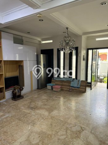 Rumah Elit Modern Tanpa Renovasi di Bintaro Tangerang Selatan Rumah Elit Modern Tanpa Renovasi di Bintaro Tangerang Selatan