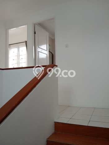 SPECIAL RATE! Rumah di Bintaro, 3 KT, Lingkungan Sejuk, Luas 135m² LB 125m² SPECIAL RATE! Rumah di Bintaro, 3 KT, Lingkungan Sejuk, Luas 135m² LB 125m²