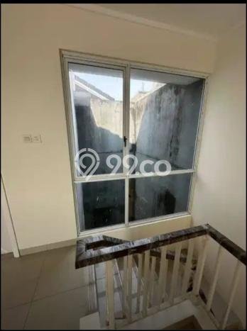 Jual Rumah Modern 4 KT di Bintaro, Tangerang Selatan Jual Rumah Modern 4 KT di Bintaro, Tangerang Selatan