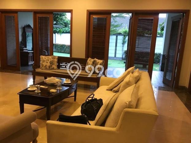 Siap Huni Rumah Mewah 4 Kamar di Cilandak Dekat ke Mana Pun Siap Huni Rumah Mewah 4 Kamar di Cilandak Dekat ke Mana Pun