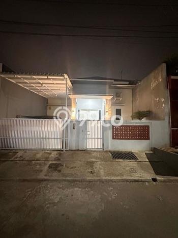 Dijual Rumah 2 Kamar Lokasi Strategis Bagus dan Strategis di Pondok Aren Dijual Rumah 2 Kamar Lokasi Strategis Bagus dan Strategis di Pondok Aren