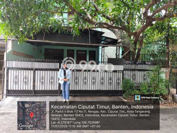 For Sale Rumah 3 Kamar Lokasi Ideal Nyaman dan Strategis di Ciputat For Sale Rumah 3 Kamar Lokasi Ideal Nyaman dan Strategis di Ciputat