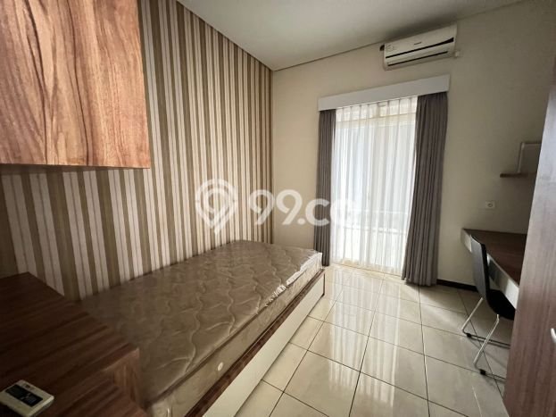 Disewakan Rumah Murah di Kota Baru Parahyangan Bandung dengan 3 KT Disewakan Rumah Murah di Kota Baru Parahyangan Bandung dengan 3 KT