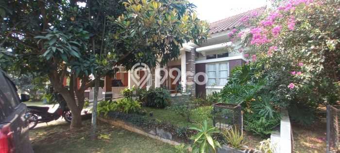 For Sale! Luxury House LT 189m2 Desain Elegan di Kota Baru Parahyangan For Sale! Luxury House LT 189m2 Desain Elegan di Kota Baru Parahyangan