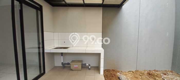 LOKASI STRATEGIS! Rumah di Kota Baru Parahyangan, Dekat Tol, 3 KM, Luas 126m² LB 90m² LOKASI STRATEGIS! Rumah di Kota Baru Parahyangan, Dekat Tol, 3 KM, Luas 126m² LB 90m²