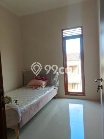 Dijual Rumah 4 Kamar Lokasi Ideal Bagus dan Strategis di Padalarang Dijual Rumah 4 Kamar Lokasi Ideal Bagus dan Strategis di Padalarang
