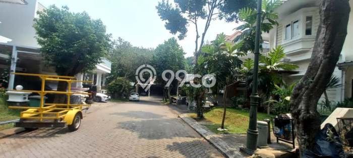 Rumah Mewah LB 150m2 Siap Huni Desain Elegan di Kota Baru Parahyangan, Bandung Rumah Mewah LB 150m2 Siap Huni Desain Elegan di Kota Baru Parahyangan, Bandung