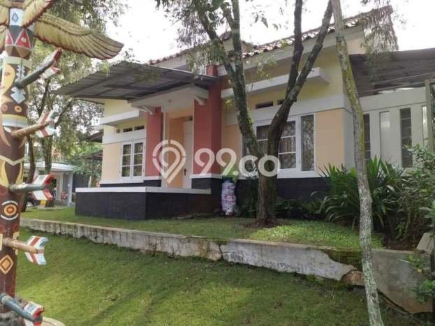 Jarang Ada! Rumah Kontrakan 2 Kamar Bagus Siap Huni Kota Baru Parahyangan Jarang Ada! Rumah Kontrakan 2 Kamar Bagus Siap Huni Kota Baru Parahyangan
