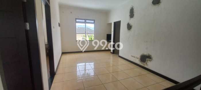 Disewakan! Rumah 4 Kamar Tidur &
3 Kamar Mandi di Kota Baru Parahyangan, Bandung Disewakan! Rumah 4 Kamar Tidur &
3 Kamar Mandi di Kota Baru Parahyangan, Bandung