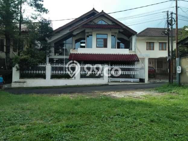 Rumah Kontrakan Bandung LT 380m2 LB 420m2 Kawasan Cigadung Rumah Kontrakan Bandung LT 380m2 LB 420m2 Kawasan Cigadung