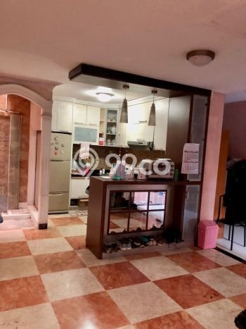 Siap Huni Rumah Mewah 5 Kamar di Karawang Barat Dekat ke Mana Saja Siap Huni Rumah Mewah 5 Kamar di Karawang Barat Dekat ke Mana Saja