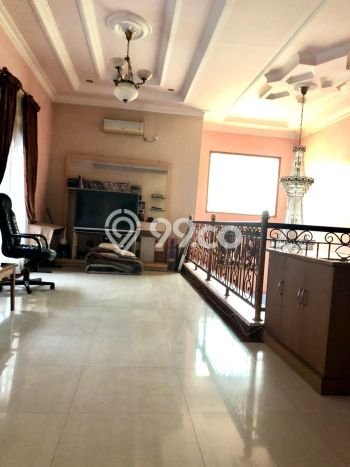 Siap Huni Rumah Mewah 5 Kamar di Karawang Barat Dekat ke Mana Saja Siap Huni Rumah Mewah 5 Kamar di Karawang Barat Dekat ke Mana Saja