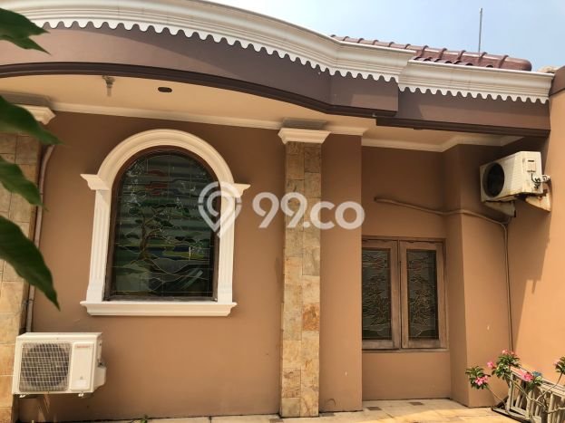 Siap Huni Rumah Mewah 5 Kamar di Karawang Barat Dekat ke Mana Saja Siap Huni Rumah Mewah 5 Kamar di Karawang Barat Dekat ke Mana Saja