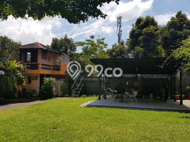 Rumah Elit Modern Siap Huni di Setiabudi Bandung Rumah Elit Modern Siap Huni di Setiabudi Bandung
