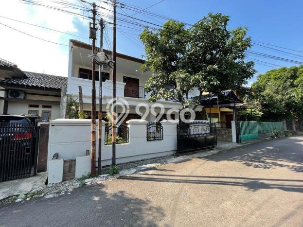 Rumah Asri area Turangga, Bandung, LT 161m² Bangunan 220m² Rumah Asri area Turangga, Bandung, LT 161m² Bangunan 220m²