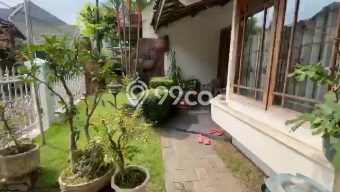 INVESTASI CERDAS! Rumah Premium Sayap Dago, Bandung, Luas Tanah 187m² Luas Bangunan 300m² INVESTASI CERDAS! Rumah Premium Sayap Dago, Bandung, Luas Tanah 187m² Luas Bangunan 300m²