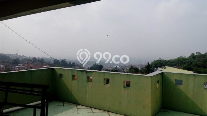 Rumah di Cilengkrang, Bandung, Luas 100m² LB 200m² Rumah di Cilengkrang, Bandung, Luas 100m² LB 200m²