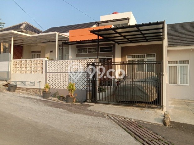 For Sale Rumah 3 Kamar Lokasi Ideal Nyaman dan Strategis di Cilengkrang For Sale Rumah 3 Kamar Lokasi Ideal Nyaman dan Strategis di Cilengkrang