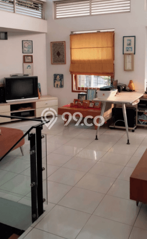 BEST INVESTMENT! Rumah di Tubagus Ismail, LT 200m² Bangunan 300m² BEST INVESTMENT! Rumah di Tubagus Ismail, LT 200m² Bangunan 300m²
