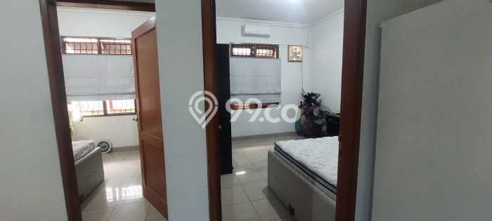LOKASI PREMIUM! Rumah Berkembang area Batununggal, Luas 200m² LB 208m² LOKASI PREMIUM! Rumah Berkembang area Batununggal, Luas 200m² LB 208m²