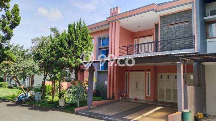 Dijual Rumah Mewah Megah Dengan View Cantik di Sarijadi, Bandung Dijual Rumah Mewah Megah Dengan View Cantik di Sarijadi, Bandung