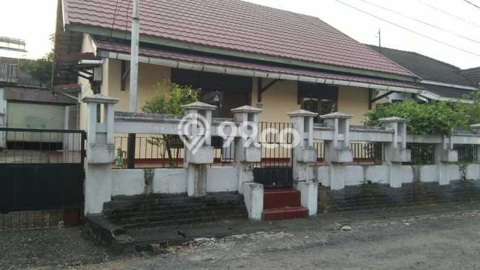 Hunian Mewah Siap Huni LT 935m2 di Ilir Barat I, Palembang Hunian Mewah Siap Huni LT 935m2 di Ilir Barat I, Palembang