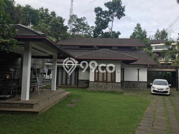 Rumah Luxury Modern Tanpa Renovasi di Hegarmanah Bandung Rumah Luxury Modern Tanpa Renovasi di Hegarmanah Bandung