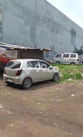 Lahan Kosong Dijual di Bandung dengan Area 824m2 Lahan Kosong Dijual di Bandung dengan Area 824m2