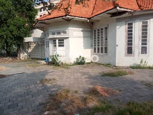Tanah Strategis Dijual di Wonokromo Surabaya 1083m2 Tanah Strategis Dijual di Wonokromo Surabaya 1083m2