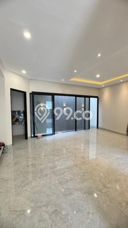 Dijual Rumah Mewah Elegan Dengan View Eksklusif di Citraland, Surabaya Dijual Rumah Mewah Elegan Dengan View Eksklusif di Citraland, Surabaya
