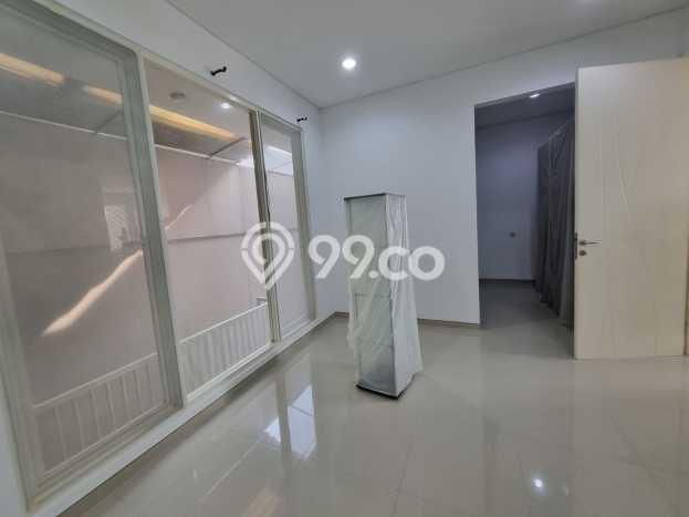 Rumah Modern 5 KT di Pakuwon City Surabaya Unfurnished Rumah Modern 5 KT di Pakuwon City Surabaya Unfurnished